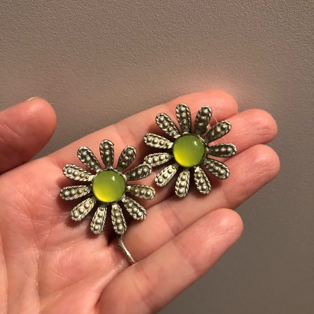 Betsey Johnson Daisy Earrings